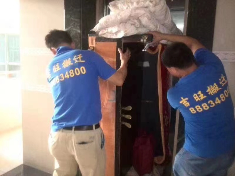 为什么南山居民都选择吉旺搬琴？专业钢琴搬运，匠心守护每一段旋律