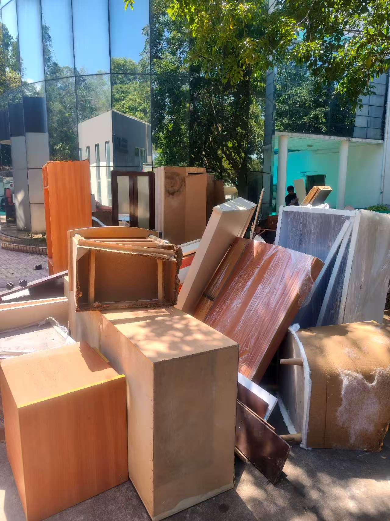 企业报废物资处理难题终结者——吉旺帮帮一站式专业清运解决方案