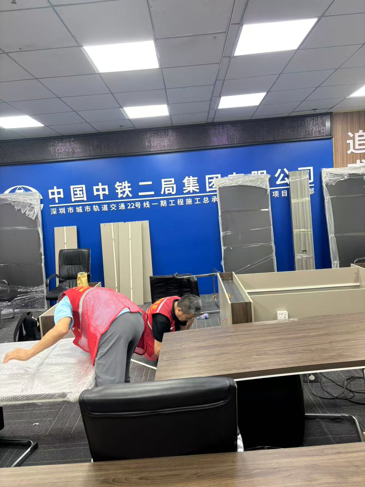 公司搬家选择：专业、高效、值得信赖的深圳迁喜搬家公司